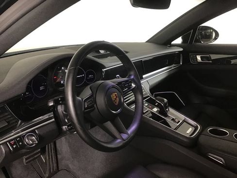 Certified 2023 Porsche Panamera 4 AWD/4WD image 4