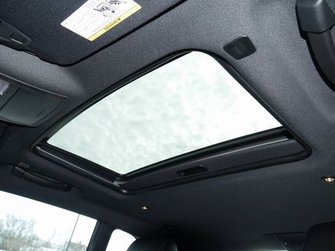 Used 2023 Dodge Challenger R/T Scat Pack w/ Plus Package image 3