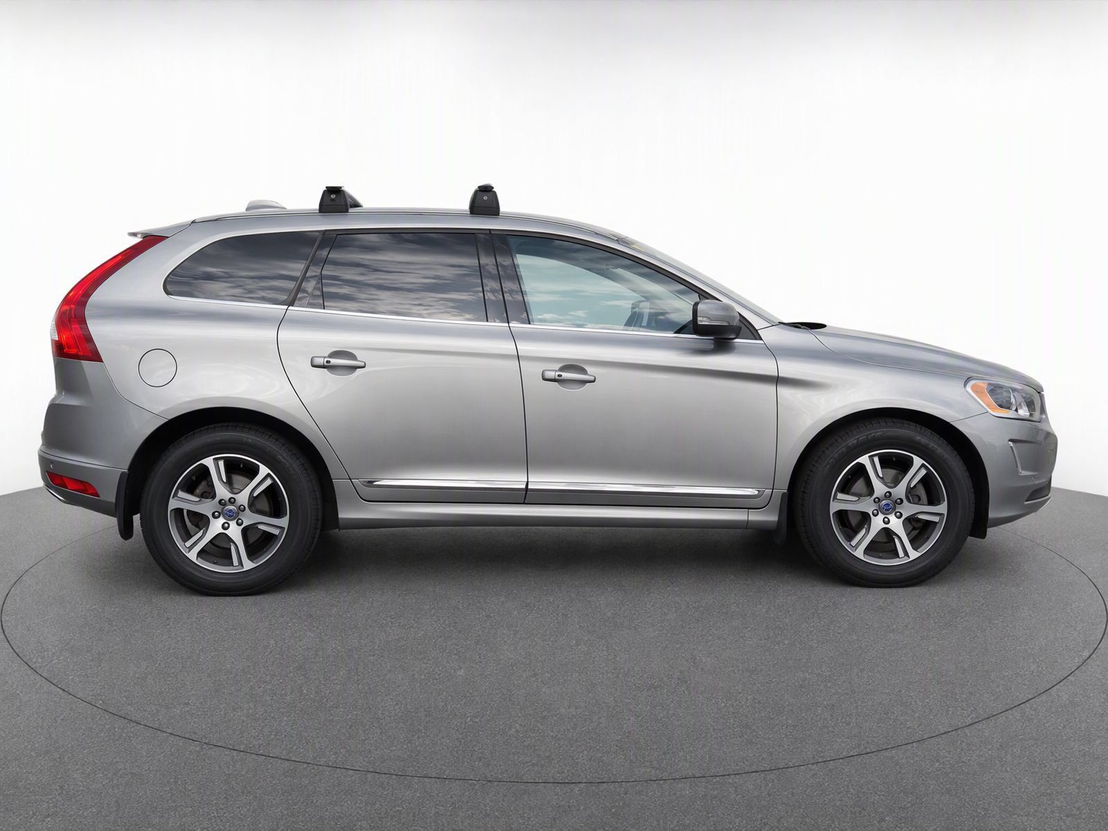 Used 2015 Volvo XC60 T6 AWD/4WD image 7