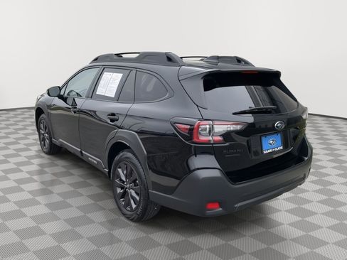Used 2025 Subaru Outback Onyx Edition image 12
