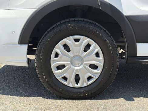 Certified 2023 Ford Transit 350 XLT RWD image 28