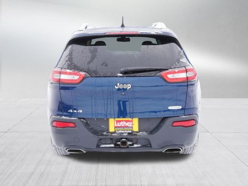 Certified 2018 Jeep Cherokee Latitude Plus w/ Cold Weather Group image 6