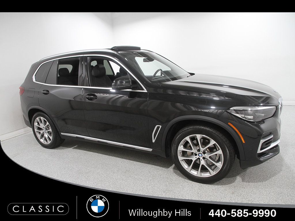 Used 2023 BMW X5 xDrive40i w/ Premium Package AWD/4WD image 1
