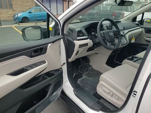 New 2026 Honda Odyssey EX-L image 9