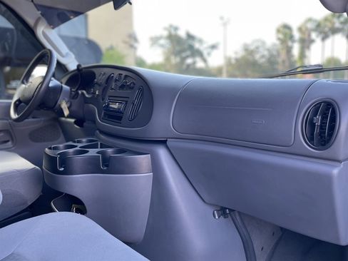 Used 2007 Ford E-350 and Econoline 350 XL image 14