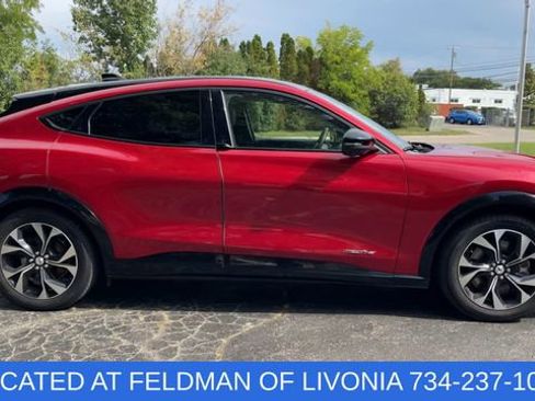 Used 2021 Ford Mustang Mach-E Premium image 9