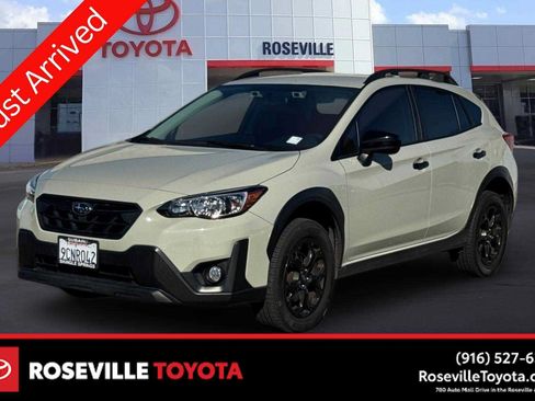 Used 2023 Subaru Crosstrek 2.0i Premium w/ Special Edition AWD/4WD image 1