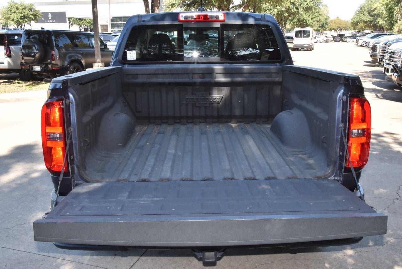 Used 2018 Chevrolet Colorado Z71 w/ Centennial Edition AWD/4WD image 35