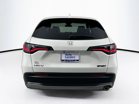 Used 2025 Honda HR-V Sport image 6