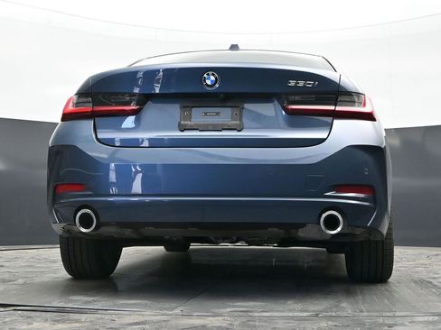 Used 2025 BMW 330i Sedan w/ M Sport Package RWD image 25