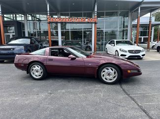 Used 1993 Chevrolet Corvette Coupe RWD video 1