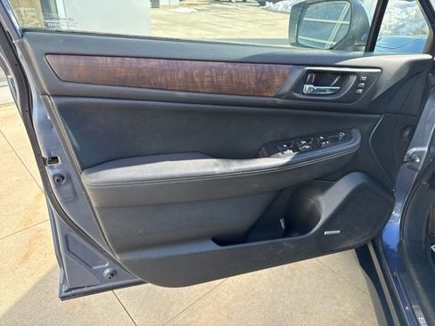 Used 2015 Subaru Outback 2.5i Limited image 22