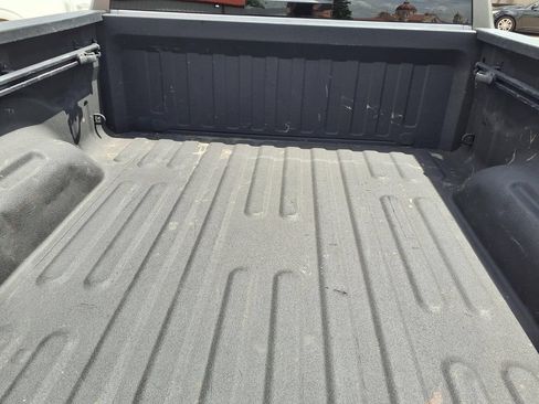 Used 2019 RAM 1500 Laramie AWD/4WD image 22