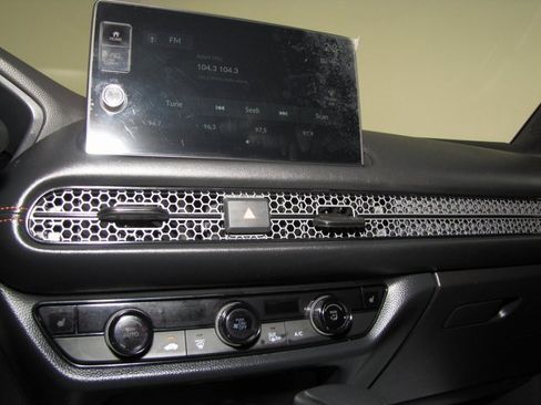 Certified 2026 Honda HR-V Sport image 7