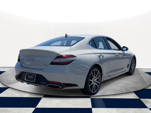 Certified 2025 Genesis G70 2.5T AWD/4WD image 5