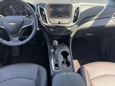 Used 2020 Chevrolet Equinox Premier w/ Premier Redline Edition AWD/4WD image 17
