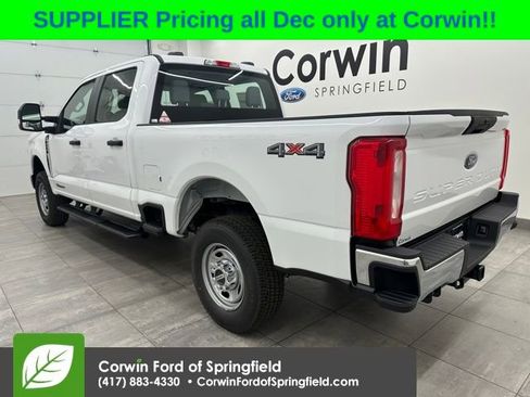 New 2026 Ford F250 XL w/ XL Chrome Package image 3