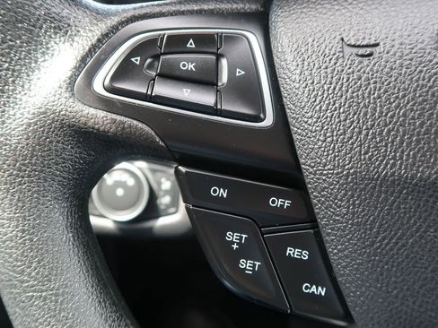 Used 2019 Ford Escape S FWD image 34