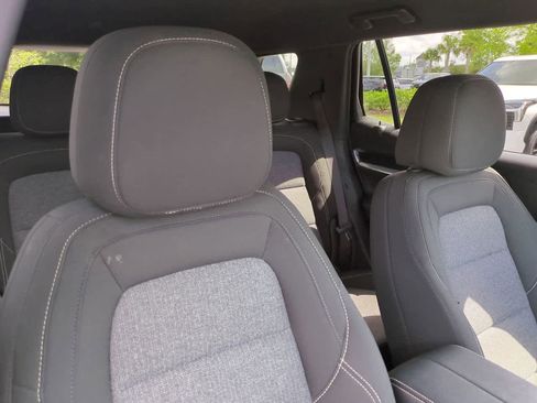 Used 2025 GMC Terrain Elevation AWD/4WD image 7