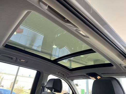 Certified 2023 BMW X7 xDrive40i w/ Premium Package image 42