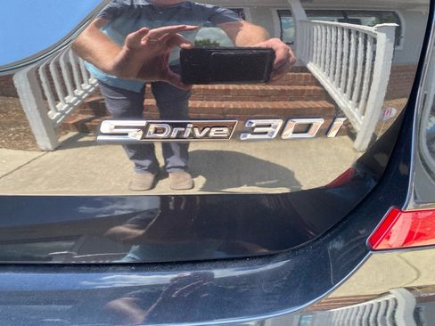 Used 2021 BMW X3 sDrive30i image 11