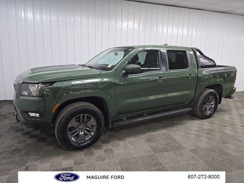 Used 2025 Nissan Frontier SV w/ SV Convenience Package AWD/4WD image 7