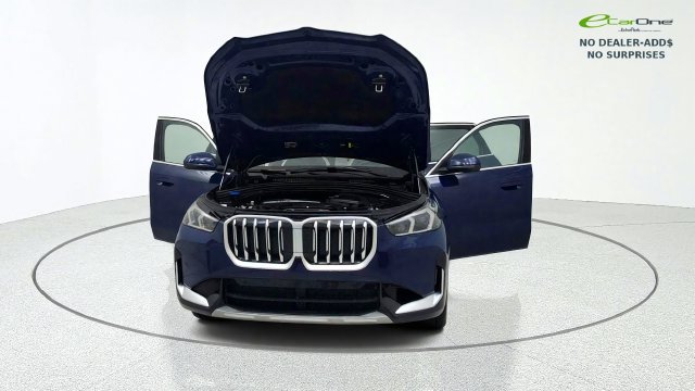 Used 2026 BMW X1 xDrive28i AWD/4WD image 14