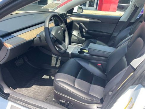 Used 2022 Tesla Model 3 Long Range AWD/4WD image 17