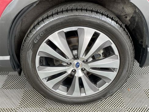 Used 2020 Subaru Ascent Limited w/ Technology Package AWD/4WD image 36