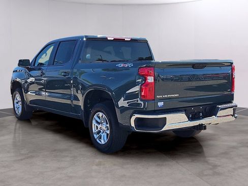 Used 2025 Chevrolet Silverado 1500 LT AWD/4WD image 6