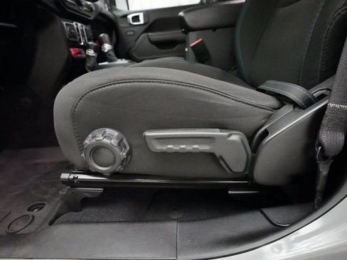 Used 2022 Jeep Wrangler Unlimited Rubicon 4xe w/ Cold Weather Group image 28