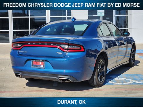 Used 2023 Dodge Charger SXT image 4