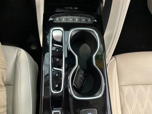 Certified 2023 Buick Envision Avenir image 24