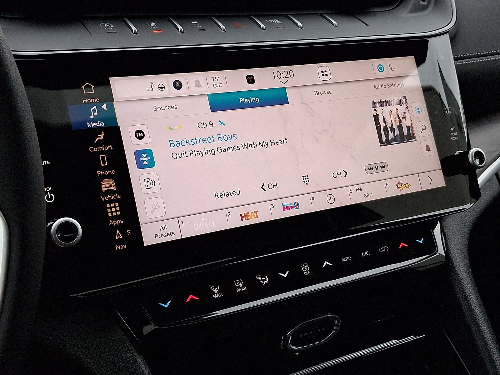 New 2027 Jeep Grand Cherokee Limited AWD/4WD image 12