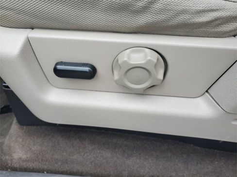 Used 2009 Ford F150 4x4 SuperCrew image 7