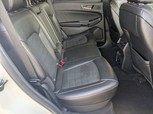 Used 2022 Ford Edge ST-Line image 25