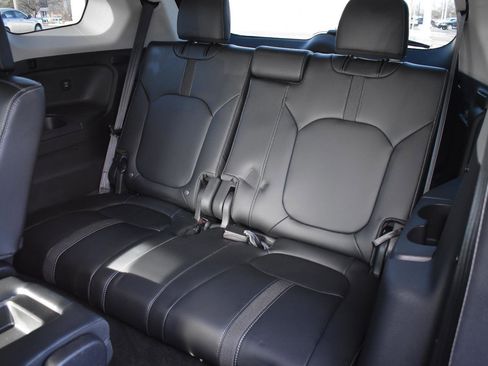 Used 2025 Honda Pilot EX-L image 20