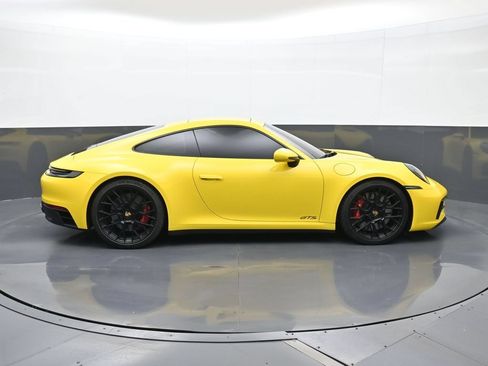 Certified 2024 Porsche 911 Carrera GTS RWD image 19