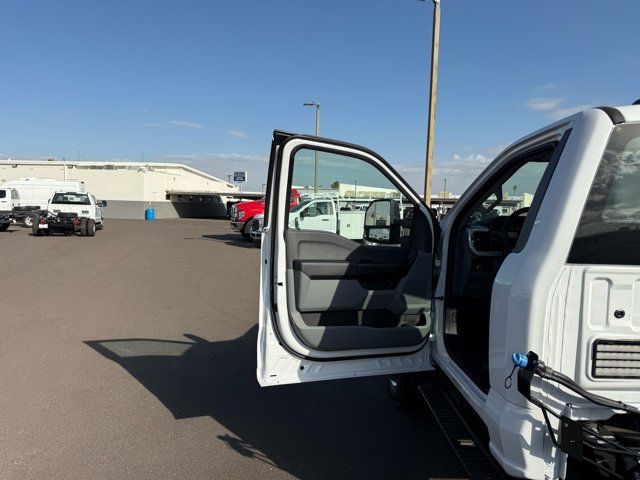 New 2026 Ford F550 4x4 Regular Cab Super Duty image 11