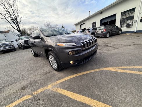 Used 2014 Jeep Cherokee Latitude image 5