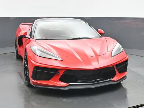 Used 2021 Chevrolet Corvette Stingray Preferred Conv w/ Z51 Performance Package RWD image 8