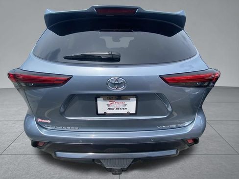 Used 2023 Toyota Highlander Limited AWD/4WD image 14