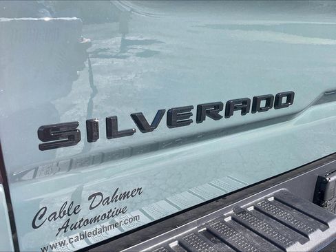 New 2026 Chevrolet Silverado 2500 ZR2 w/ LPO, Dark Essentials Package AWD/4WD image 23