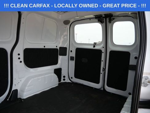 Used 2015 Nissan NV200 SV w/ Technology Package image 10