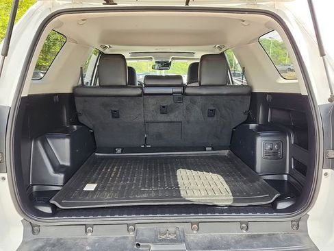Used 2020 Toyota 4Runner TRD Off-Road Premium w/ Moonroof Package AWD/4WD image 29
