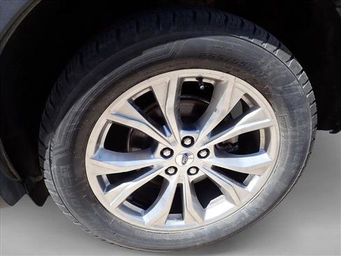 Certified 2021 Ford Explorer Limited w/ Equipment Group 301A AWD/4WD image 6