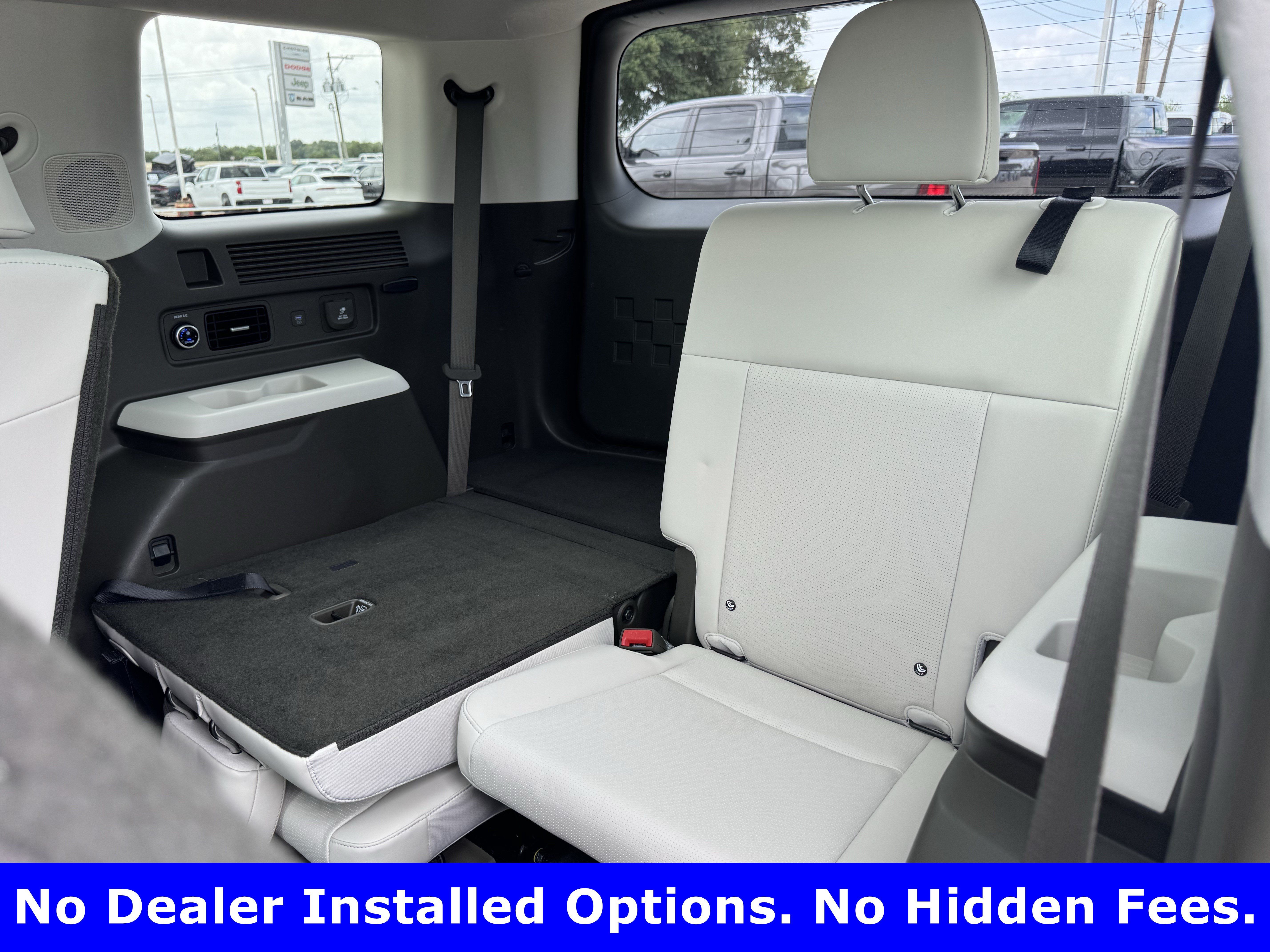 Used 2025 Hyundai Santa Fe Calligraphy FWD image 26