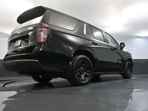 Used 2021 Chevrolet Tahoe 4WD w/ Remote Keyless Entry Package image 46