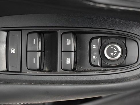 Used 2022 Subaru Outback Premium image 23