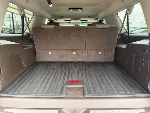 Used 2019 GMC Yukon XL Denali w/ Open Road Package image 29